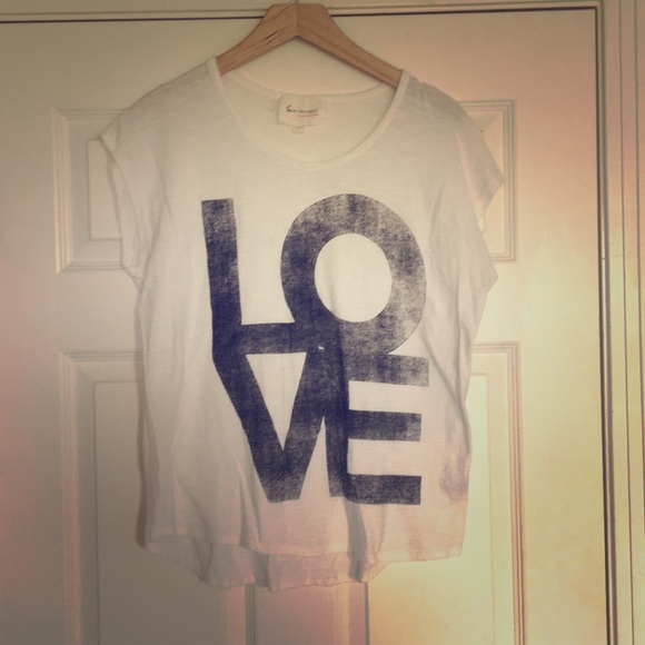 Two by VINCE CAMUTO - Picture 1 of 1